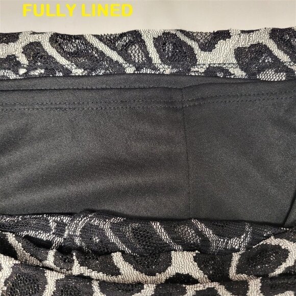 Sexy Long Sleeve Dress Black and White Low Back Dress - Size M / Size L - NEW ! - Picture 10 of 15